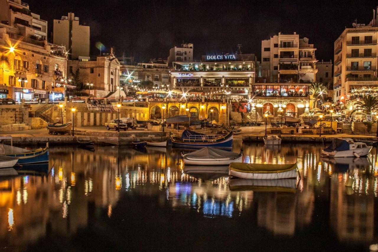 Prime Location Apartment With Side Seaviews Sliema Luaran gambar