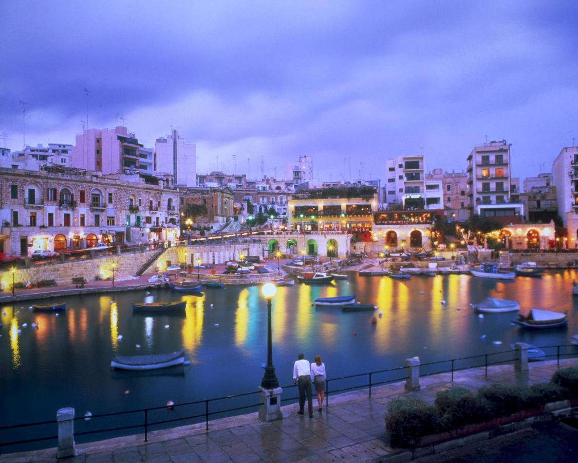 Prime Location Apartment With Side Seaviews Sliema Luaran gambar